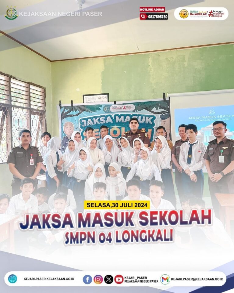 kegiatan Jaksa Masuk Sekolah(JMS) yang diikuti siswa dan siswi dari SMPN 4 LONGKALI