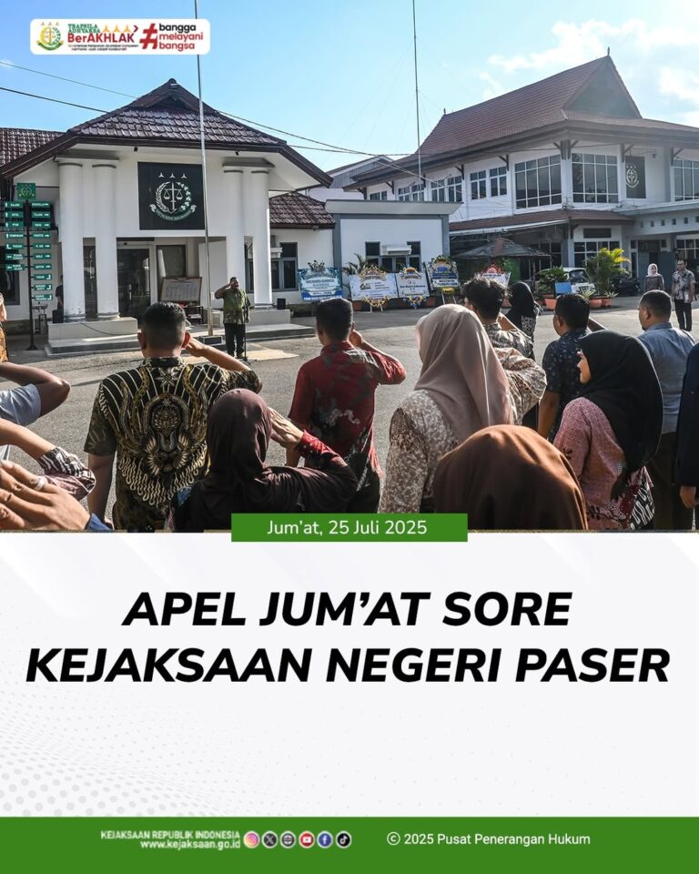 kegiatan Apel Jum'at Sore