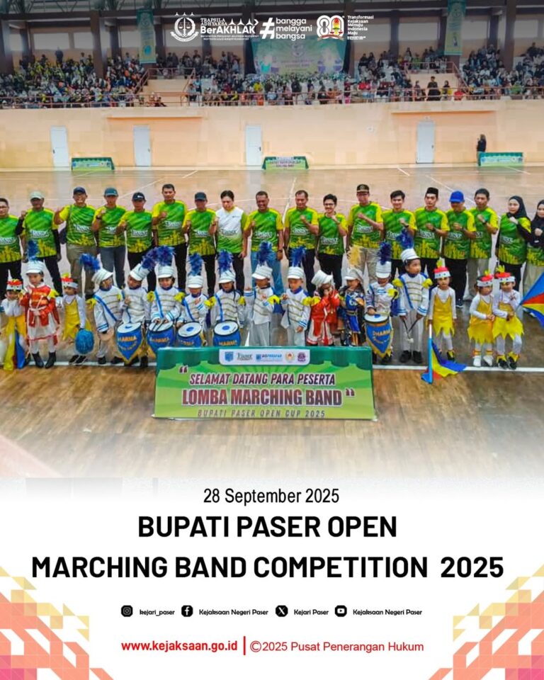 Menghadiri Pembukaan Bupati Paser Open Marching Band Competition 2025.