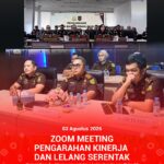 Zoom Meeting Pengarahan Kinerja dan Lelang Serentak dalam rangka memperingati Hari Lahir Kejaksaan Republik Indonesia ke-81.