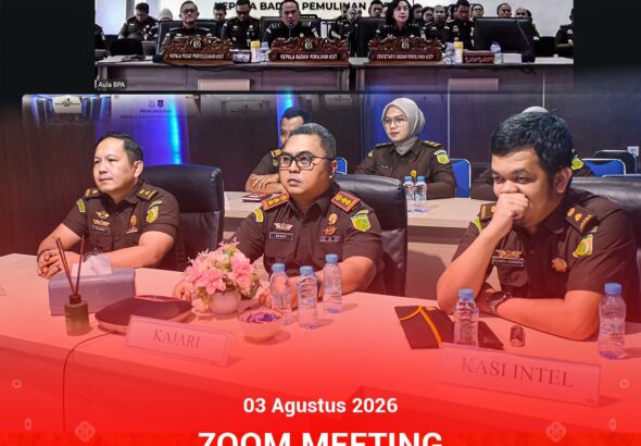 Zoom Meeting Pengarahan Kinerja dan Lelang Serentak dalam rangka memperingati Hari Lahir Kejaksaan Republik Indonesia ke-81.
