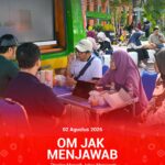 kegiatan Om Jak pada Event Car Free Day (CFD) di Jalan Jenderal Sudirman, Tanah Grogot, Kabupaten Paser.