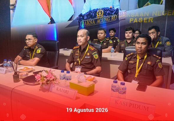 mengikuti Video Conference Pembukaan Rapat Evaluasi Capaian Kinerja Semester I Kejaksaan RI Tahun 2026.